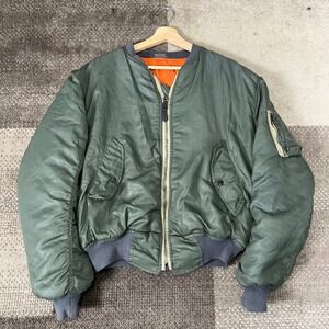 Vintage Mens MA-1 Intermediate Flight Bomber Jacket Sage Green Orange Lining XL